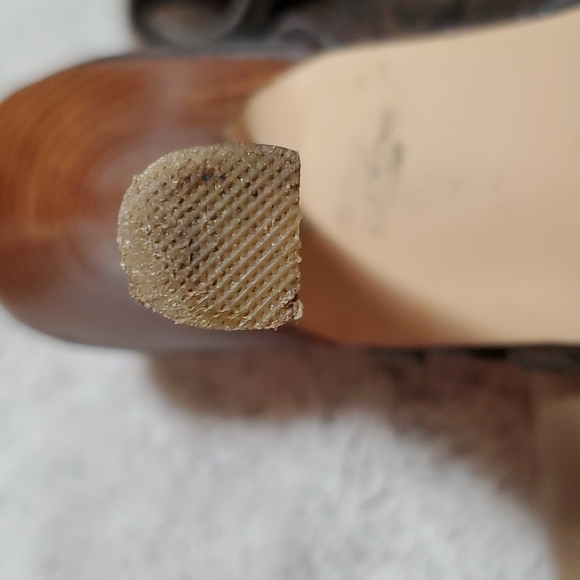 ANGELS 4 EVER Womens Faux Leather Cutout Braided Back Strap 4" Heels-VGUC-Sz 6.5 - Picture 10 of 15